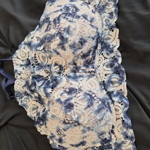 PINK Victoria's Secret Navy and White Lace Bralette